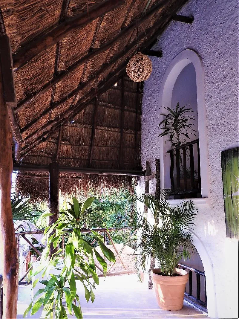 Luna Maya Otel Tulum